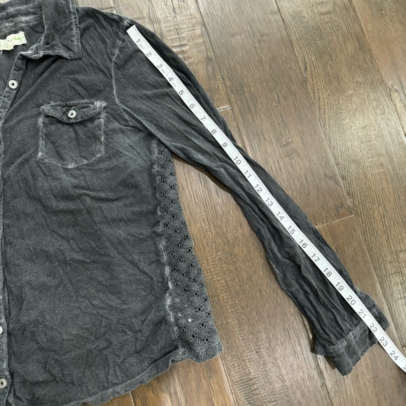 Staring at Stars 100% Cotton Botton Down Long Sleeve - Picture 8 of 11